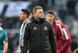 英媒：埃迪-豪因生病缺席对阵曼联的赛前发布会，助教廷德尔出席