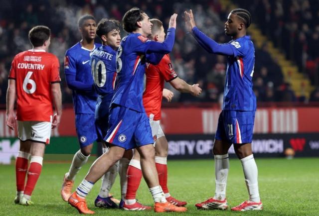 NBA常规赛-边缘人争气，骨干团回春 罗塞尼尔首秀“五”与伦比