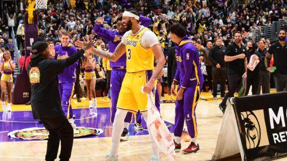 篮球投注-遭绝杀湖人输的不冤，教练和球员争相承担责任